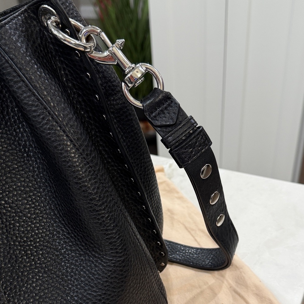 Elegant Rebecca Minkoff Black Leather Shoulder Bag - Picture 9 of 9